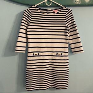 Lilly Pulitzer size XL (12/14) blue and white striped dress